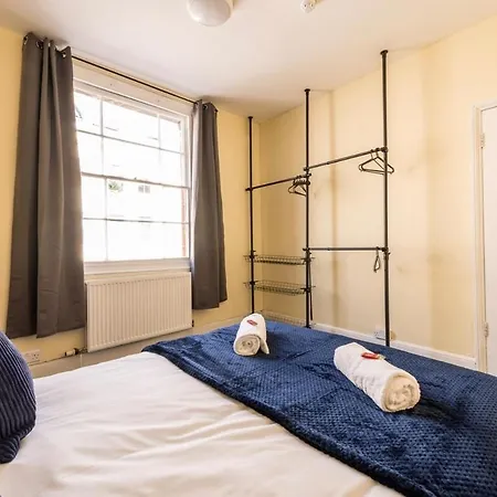 7 Bedroom House With Free Parking By Prescott Apartment Bristol